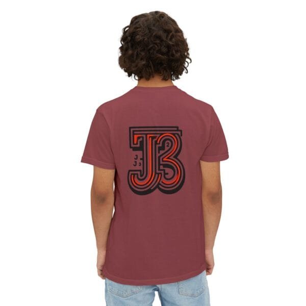 T-shirt à poche unisexe J3 – Image 8