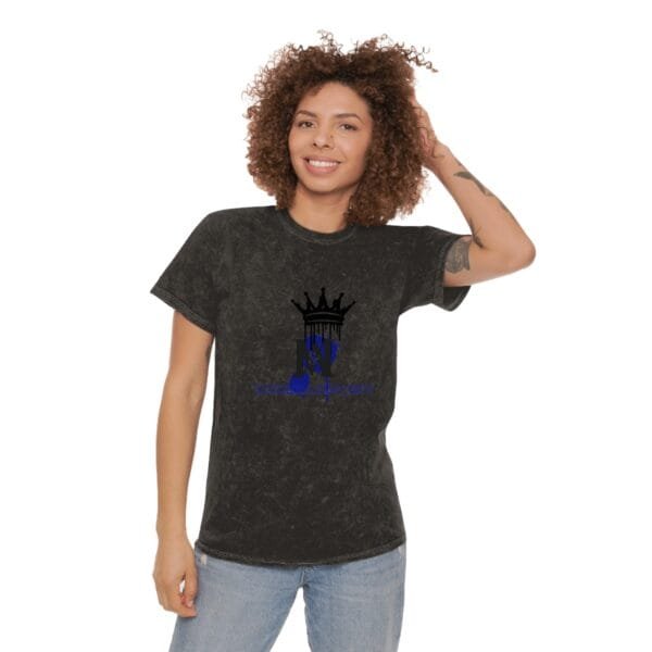 T-shirt unisexe délavé aux minéraux – Image 6